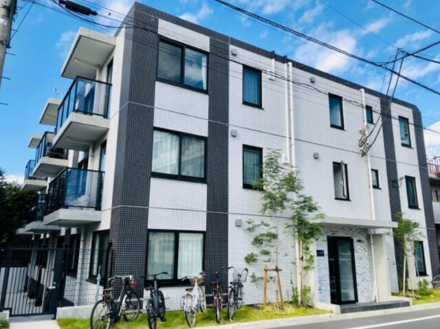 11852869/建物外観